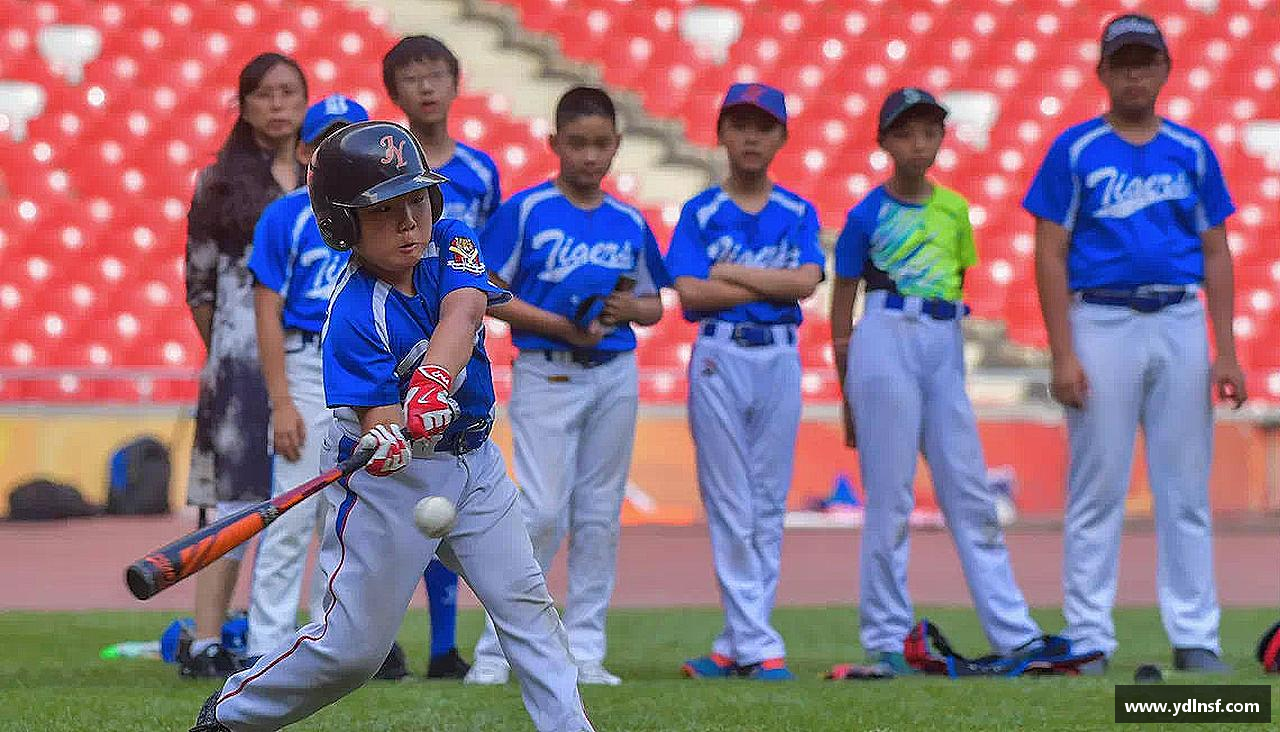 勇攀高峰，无所畏惧！